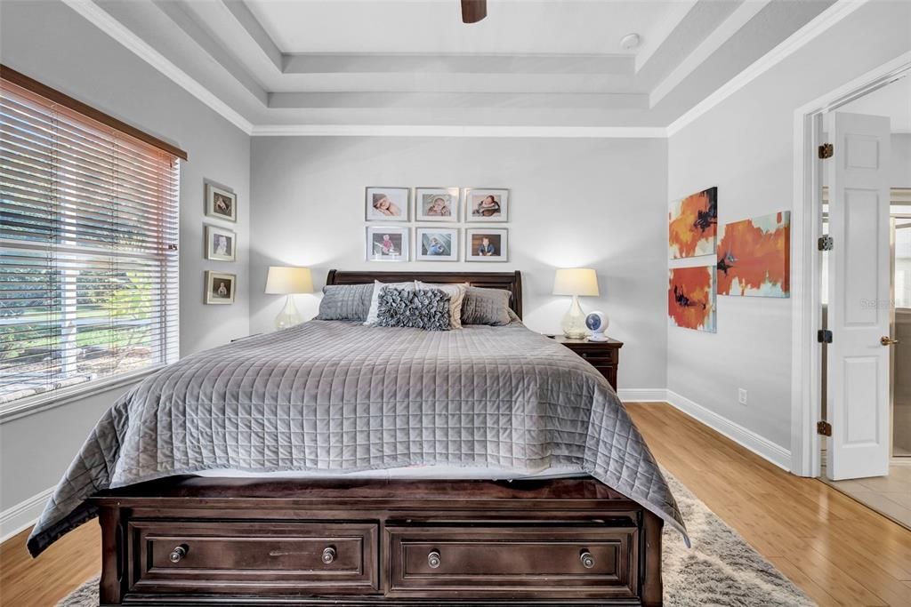 Activo con contrato: $599,999 (4 camas, 3 baños, 2727 Pies cuadrados)