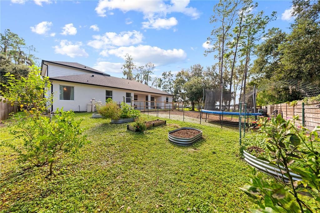 For Sale: $499,900 (4 beds, 3 baths, 2343 Square Feet)