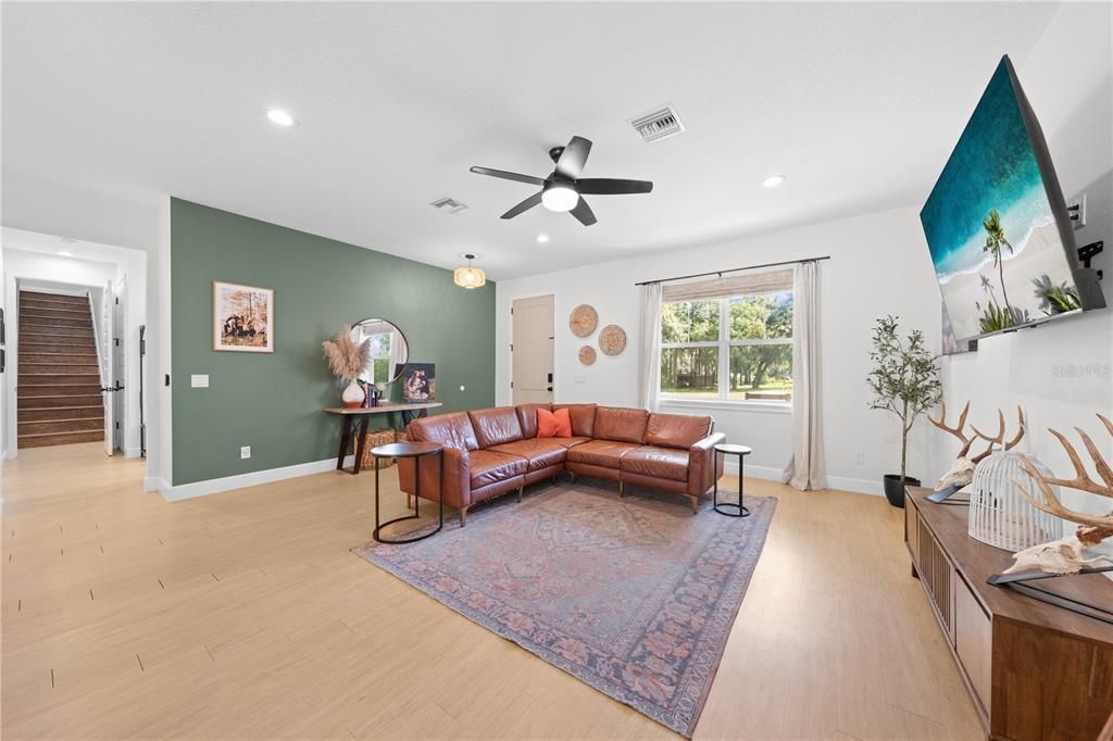 For Sale: $499,900 (4 beds, 3 baths, 2343 Square Feet)