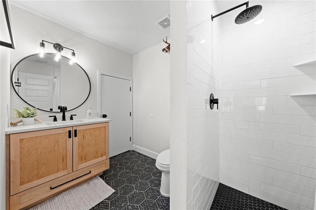 For Sale: $499,900 (4 beds, 3 baths, 2343 Square Feet)