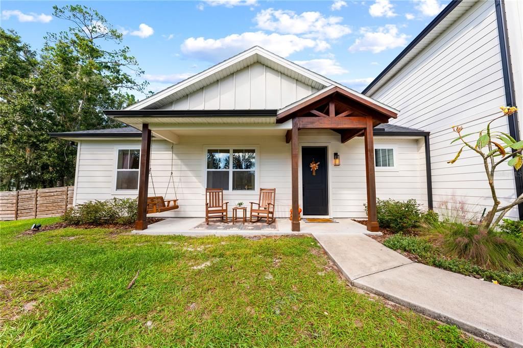 For Sale: $499,900 (4 beds, 3 baths, 2343 Square Feet)