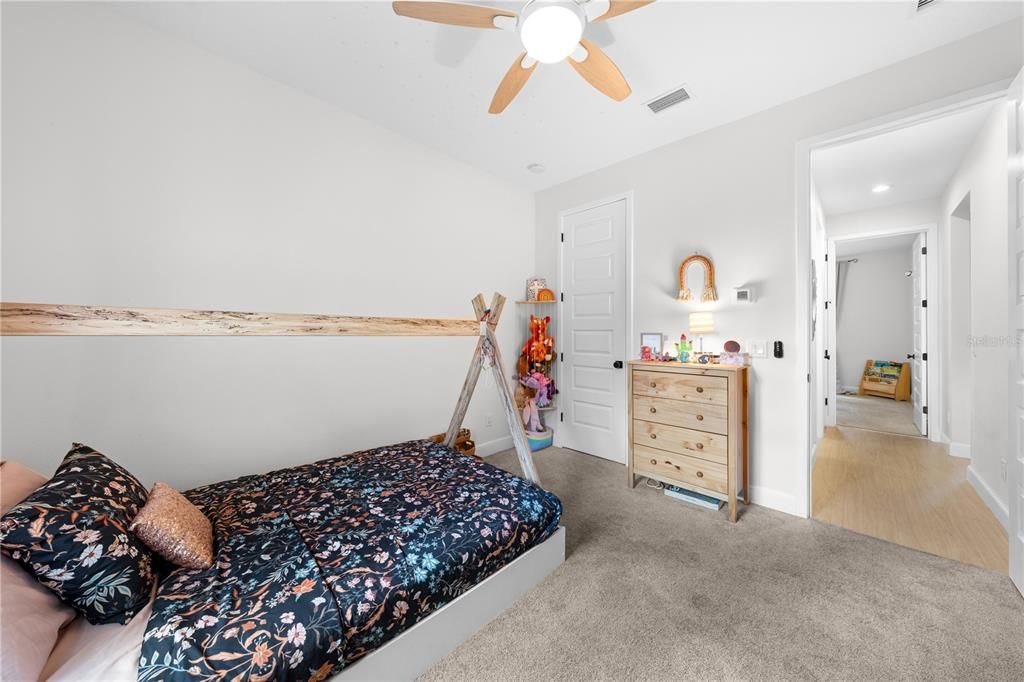 For Sale: $499,900 (4 beds, 3 baths, 2343 Square Feet)