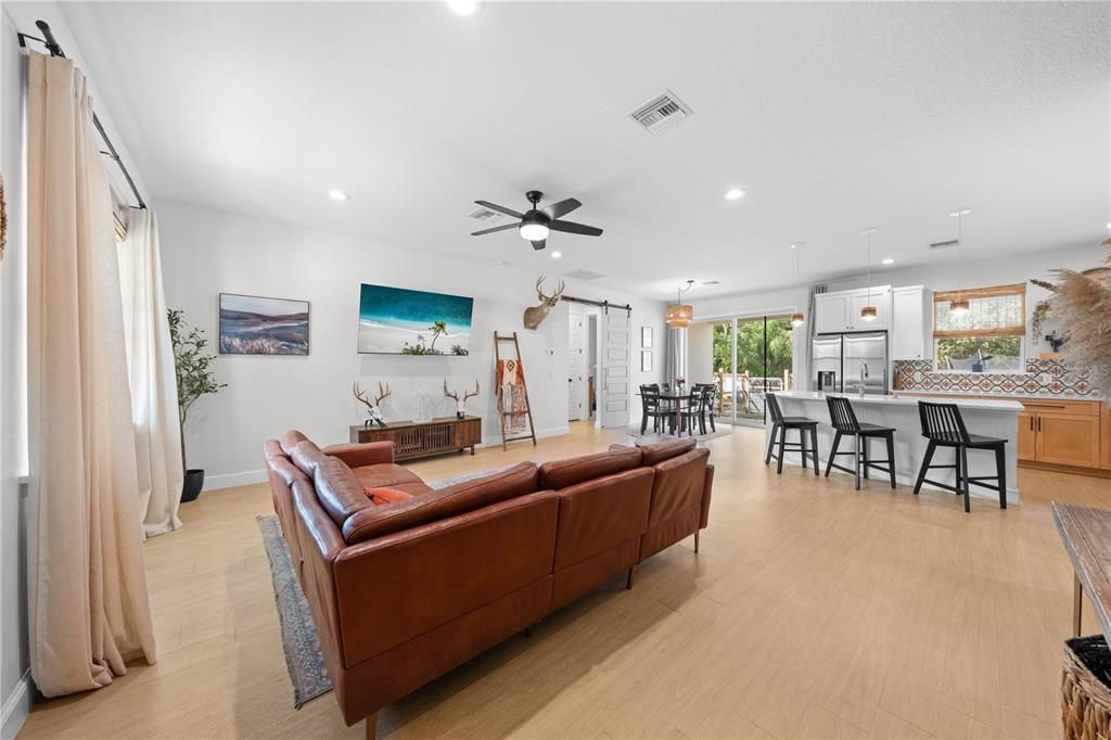 For Sale: $499,900 (4 beds, 3 baths, 2343 Square Feet)