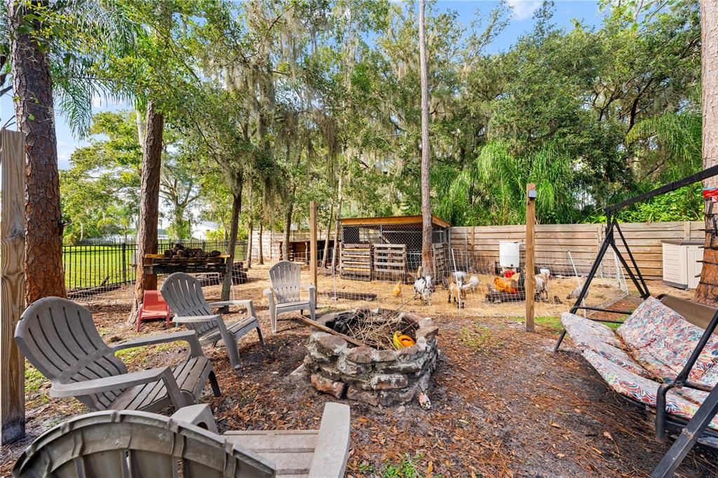 For Sale: $499,900 (4 beds, 3 baths, 2343 Square Feet)