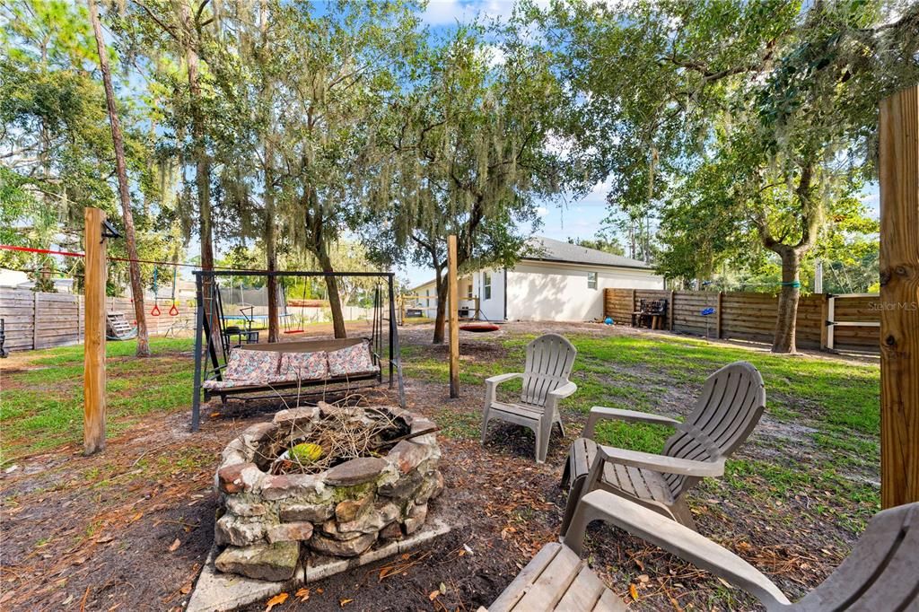 For Sale: $499,900 (4 beds, 3 baths, 2343 Square Feet)