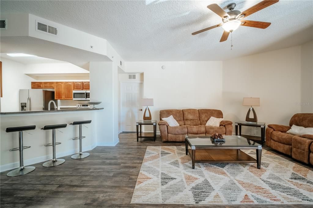 For Sale: $420,000 (3 beds, 2 baths, 2010 Square Feet)