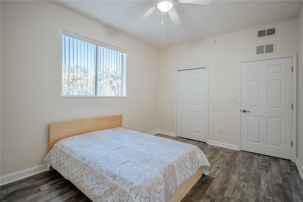 For Sale: $420,000 (3 beds, 2 baths, 2010 Square Feet)