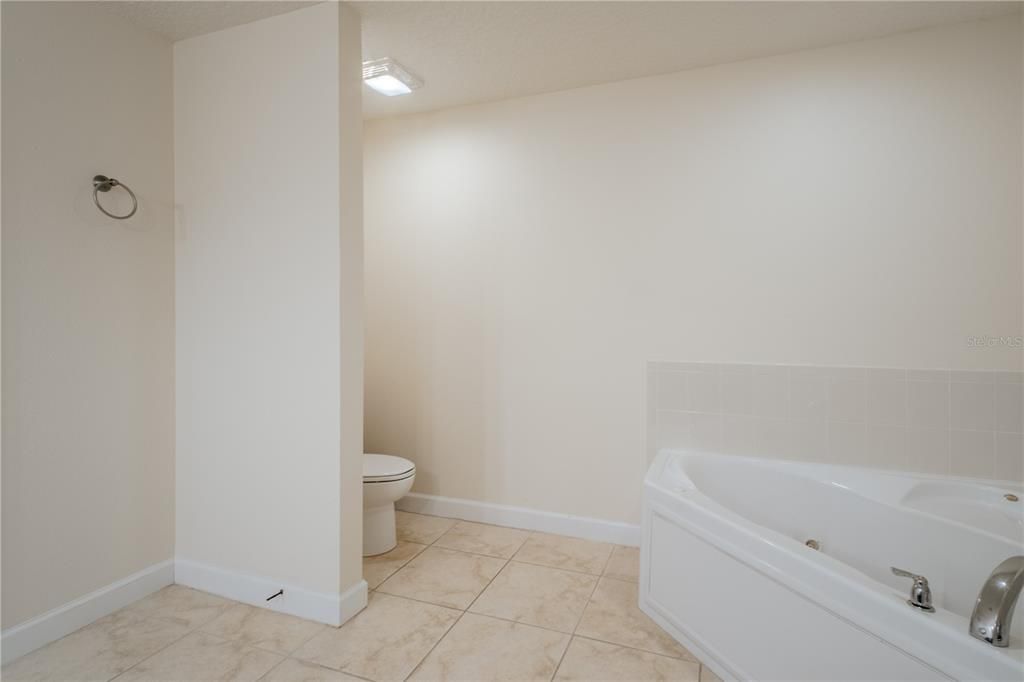 For Sale: $420,000 (3 beds, 2 baths, 2010 Square Feet)