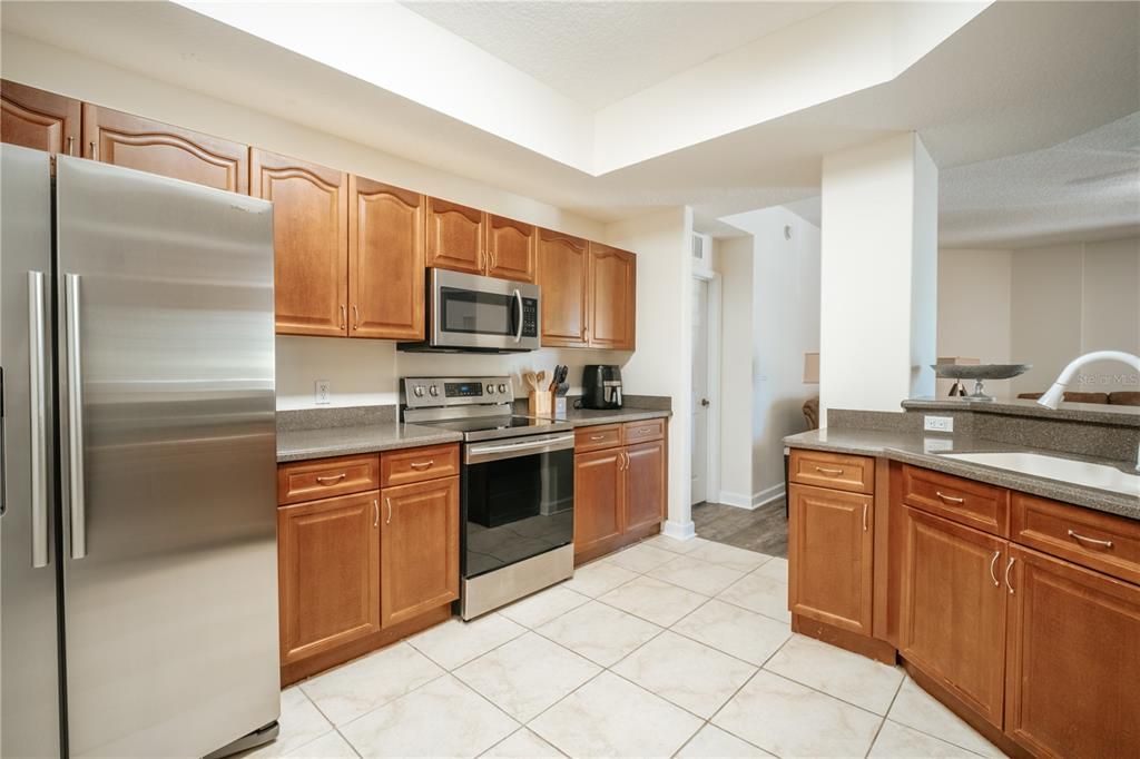 For Sale: $420,000 (3 beds, 2 baths, 2010 Square Feet)