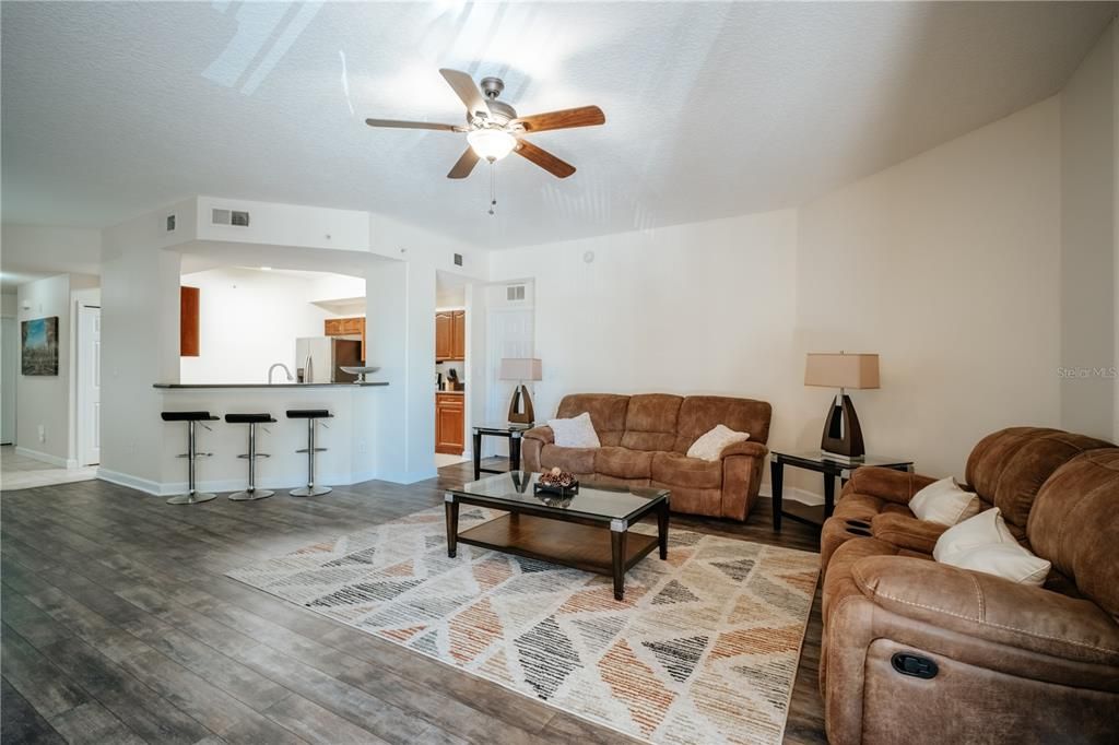 For Sale: $420,000 (3 beds, 2 baths, 2010 Square Feet)