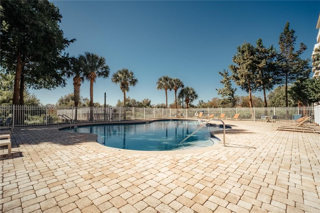 For Sale: $420,000 (3 beds, 2 baths, 2010 Square Feet)