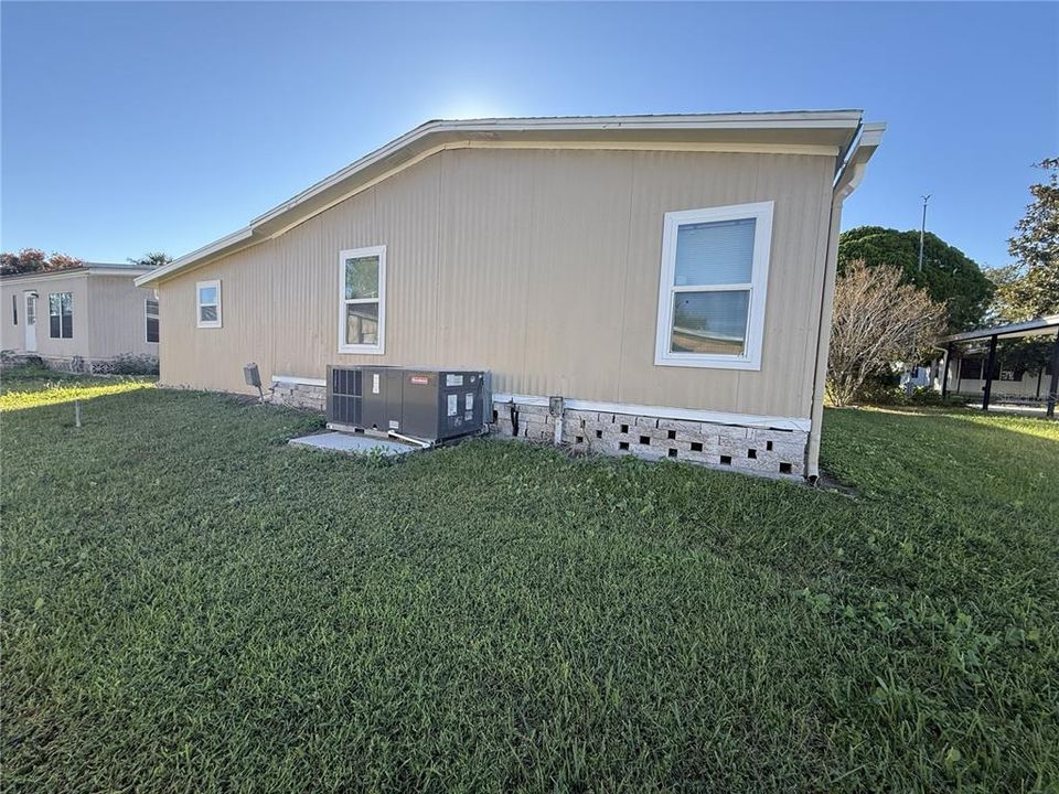 На продажу: $220,000 (3 спален, 2 ванн, 974 Квадратных фут)