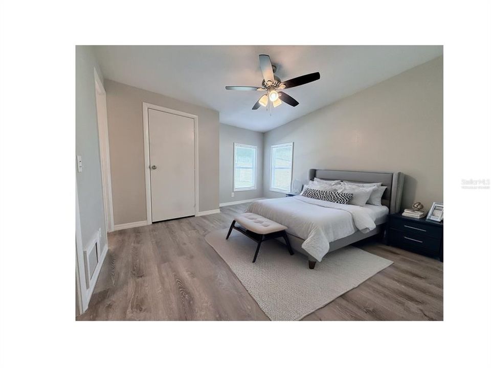 На продажу: $220,000 (3 спален, 2 ванн, 974 Квадратных фут)