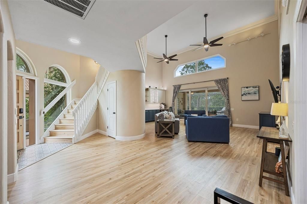 На продажу: $574,900 (4 спален, 3 ванн, 2630 Квадратных фут)