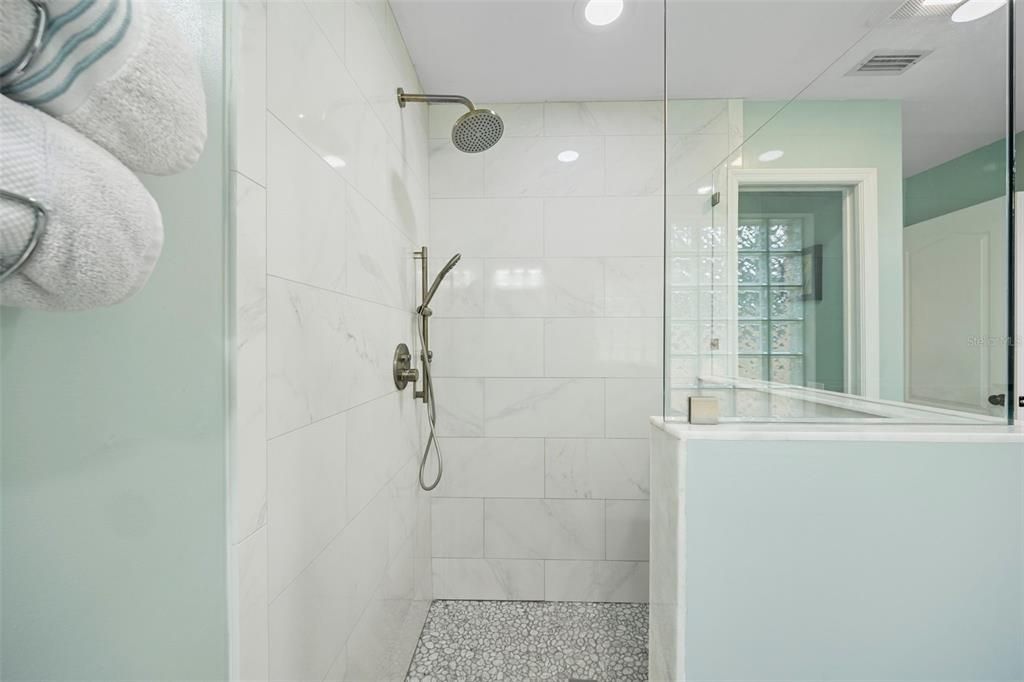 На продажу: $574,900 (4 спален, 3 ванн, 2630 Квадратных фут)