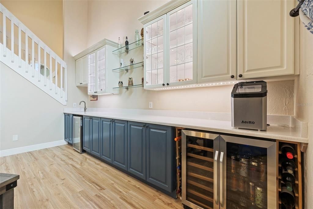 На продажу: $574,900 (4 спален, 3 ванн, 2630 Квадратных фут)