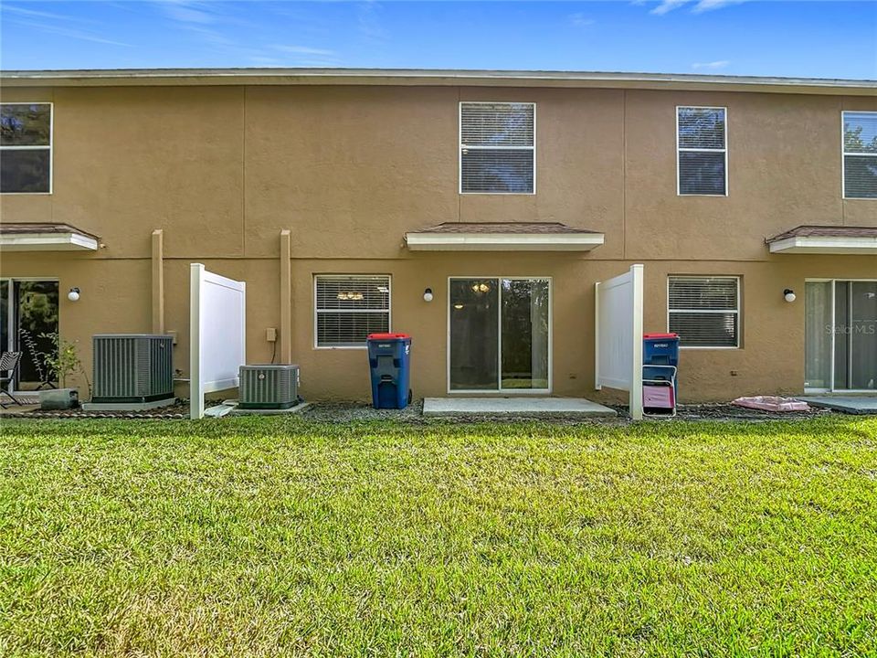 For Sale: $247,900 (2 beds, 2 baths, 1296 Square Feet)