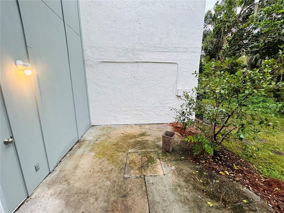 For Rent: $1,195 (1 beds, 1 baths, 642 Square Feet)