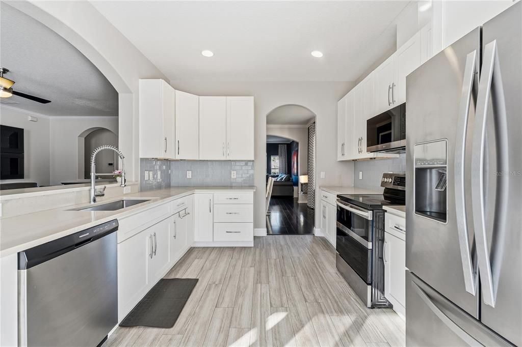 待售: $644,900 (5 贝兹, 3 浴室, 3516 平方英尺)