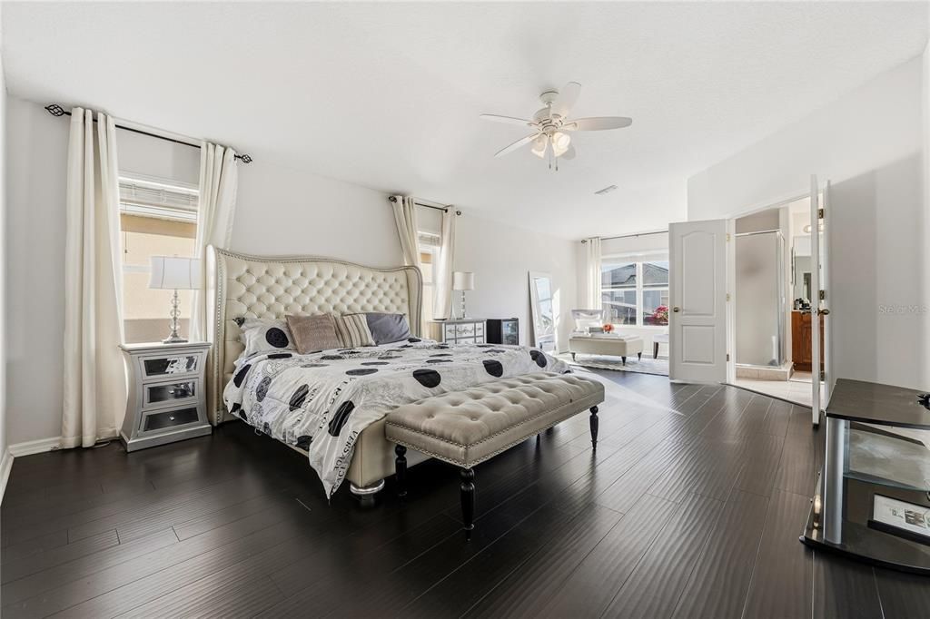 待售: $644,900 (5 贝兹, 3 浴室, 3516 平方英尺)