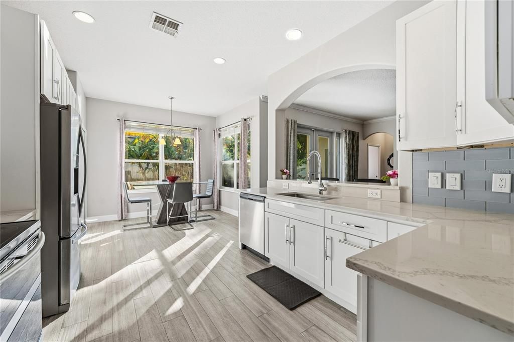 待售: $644,900 (5 贝兹, 3 浴室, 3516 平方英尺)