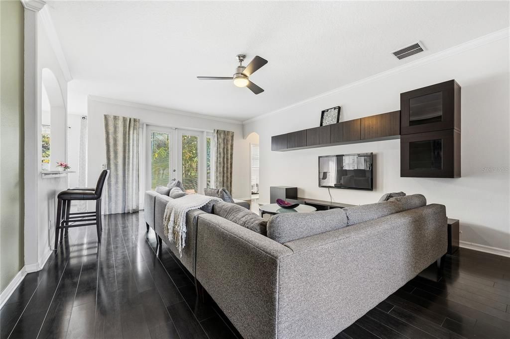 待售: $644,900 (5 贝兹, 3 浴室, 3516 平方英尺)