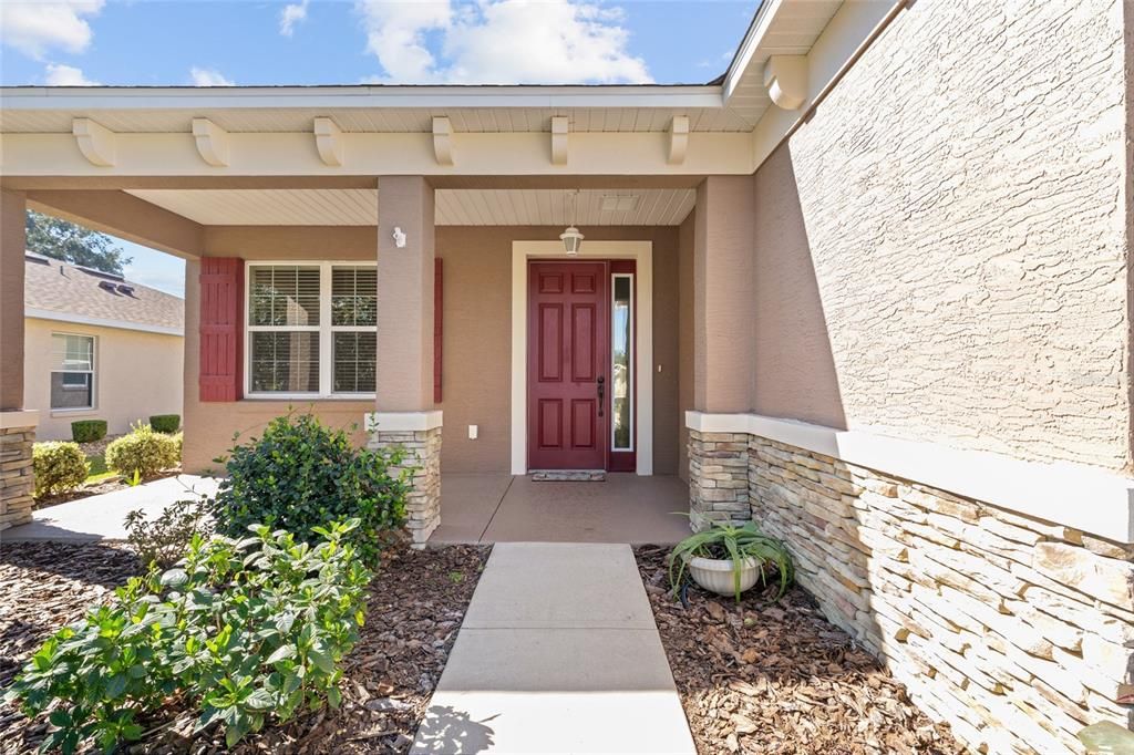 Active With Contract: $260,000 (2 beds, 2 baths, 1499 Square Feet)