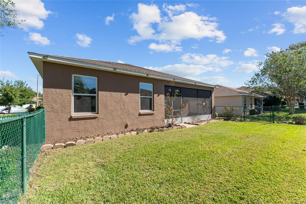 Active With Contract: $260,000 (2 beds, 2 baths, 1499 Square Feet)