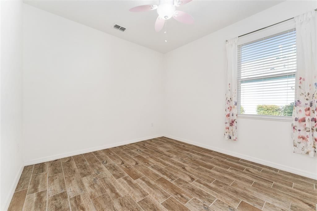 Active With Contract: $260,000 (2 beds, 2 baths, 1499 Square Feet)