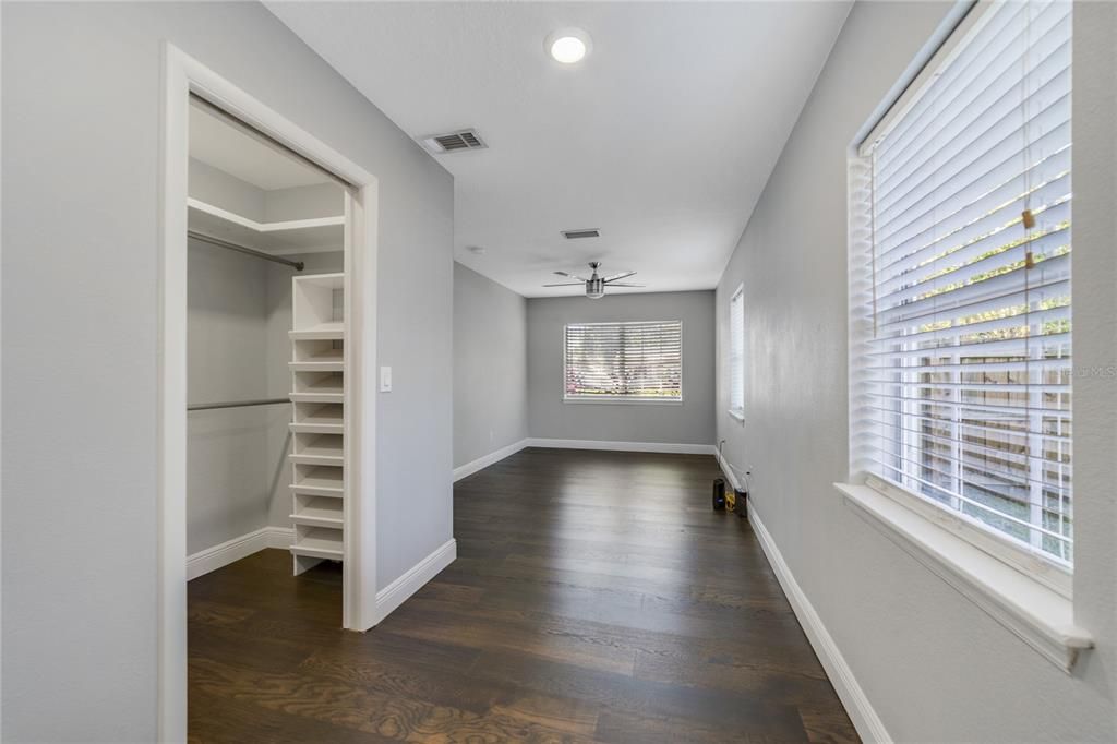 Active With Contract: $485,000 (2 beds, 2 baths, 1336 Square Feet)