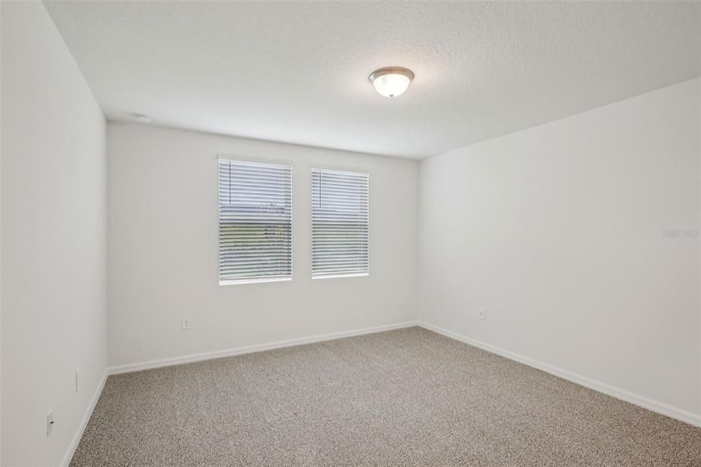 For Sale: $299,313 (4 beds, 2 baths, 1607 Square Feet)