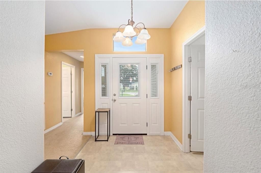 For Sale: $219,900 (3 beds, 2 baths, 2048 Square Feet)