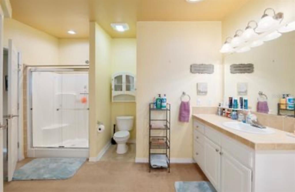 For Sale: $219,900 (3 beds, 2 baths, 2048 Square Feet)