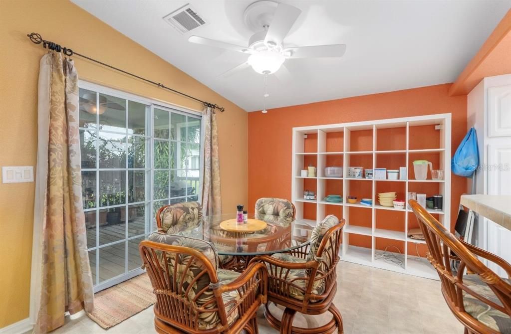 For Sale: $219,900 (3 beds, 2 baths, 2048 Square Feet)