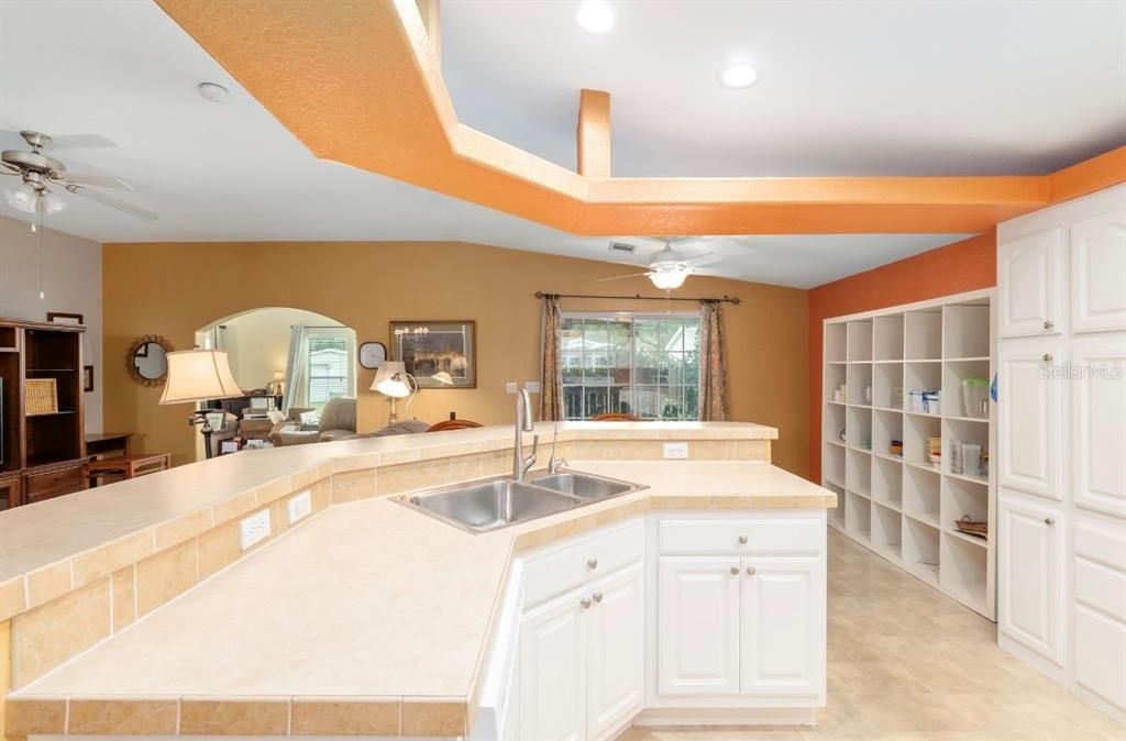 For Sale: $219,900 (3 beds, 2 baths, 2048 Square Feet)