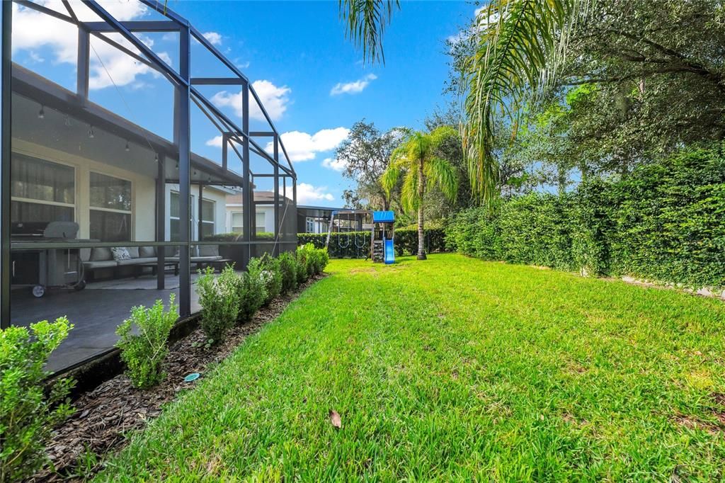 Active With Contract: $750,000 (4 beds, 2 baths, 3046 Square Feet)