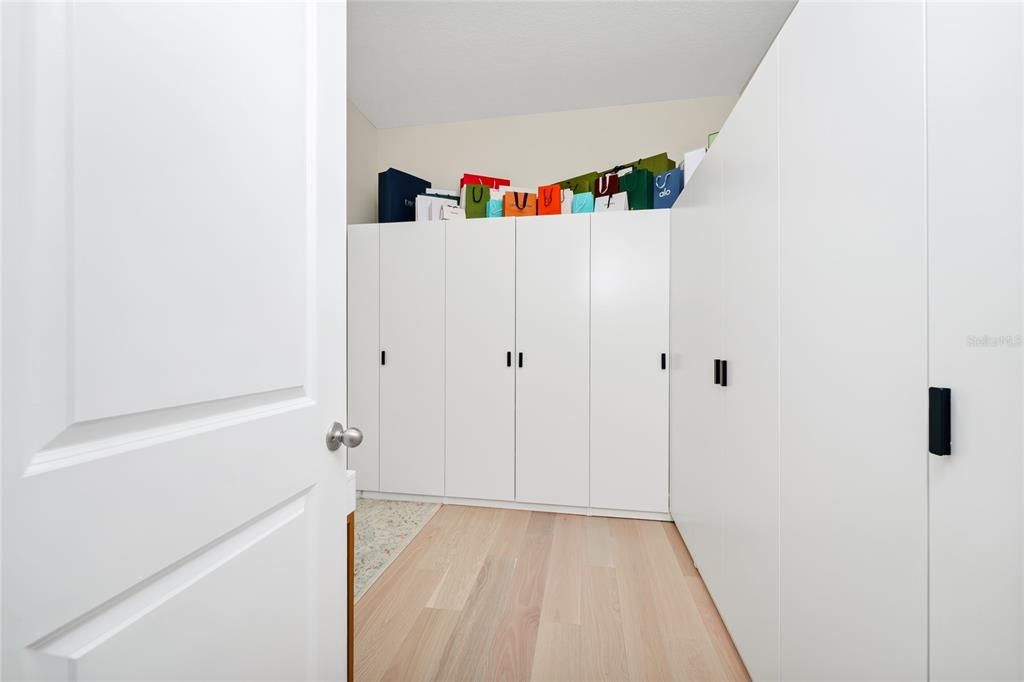 Active With Contract: $750,000 (4 beds, 2 baths, 3046 Square Feet)