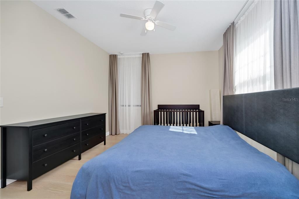 Active With Contract: $750,000 (4 beds, 2 baths, 3046 Square Feet)