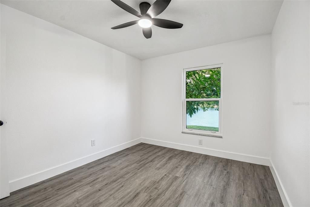 待售: $519,000 (4 贝兹, 2 浴室, 1702 平方英尺)