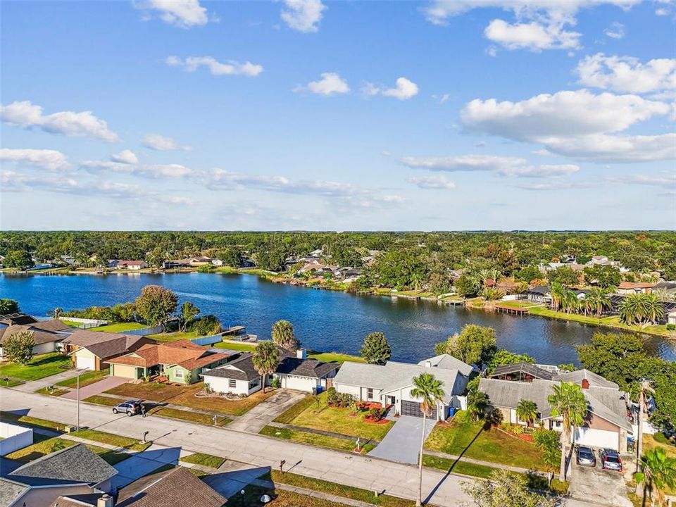 待售: $519,000 (4 贝兹, 2 浴室, 1702 平方英尺)