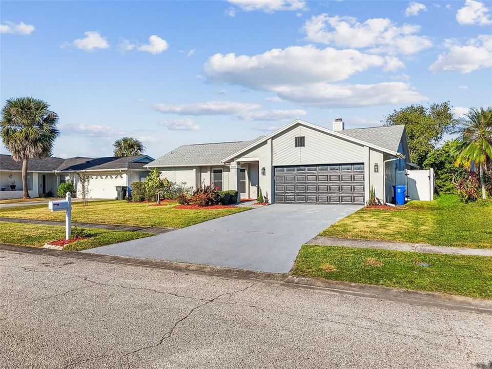 待售: $519,000 (4 贝兹, 2 浴室, 1702 平方英尺)