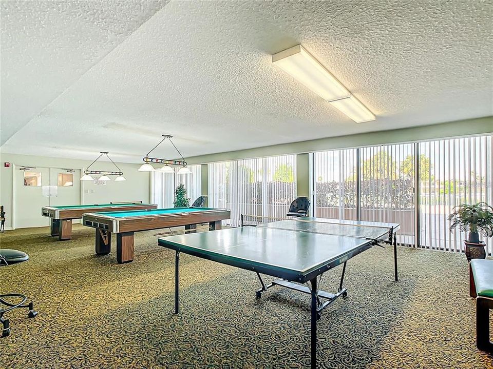 待售: $350,000 (2 贝兹, 2 浴室, 1175 平方英尺)