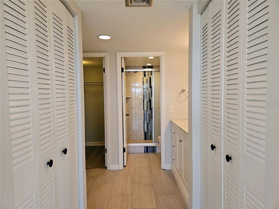 待售: $350,000 (2 贝兹, 2 浴室, 1175 平方英尺)