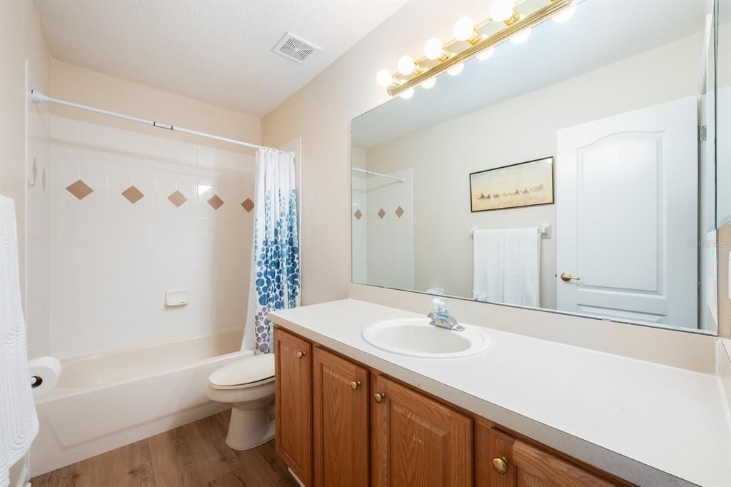 待售: $759,000 (5 贝兹, 4 浴室, 3205 平方英尺)