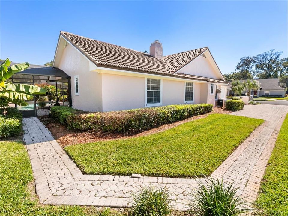 Active With Contract: $575,000 (4 beds, 3 baths, 2602 Square Feet)