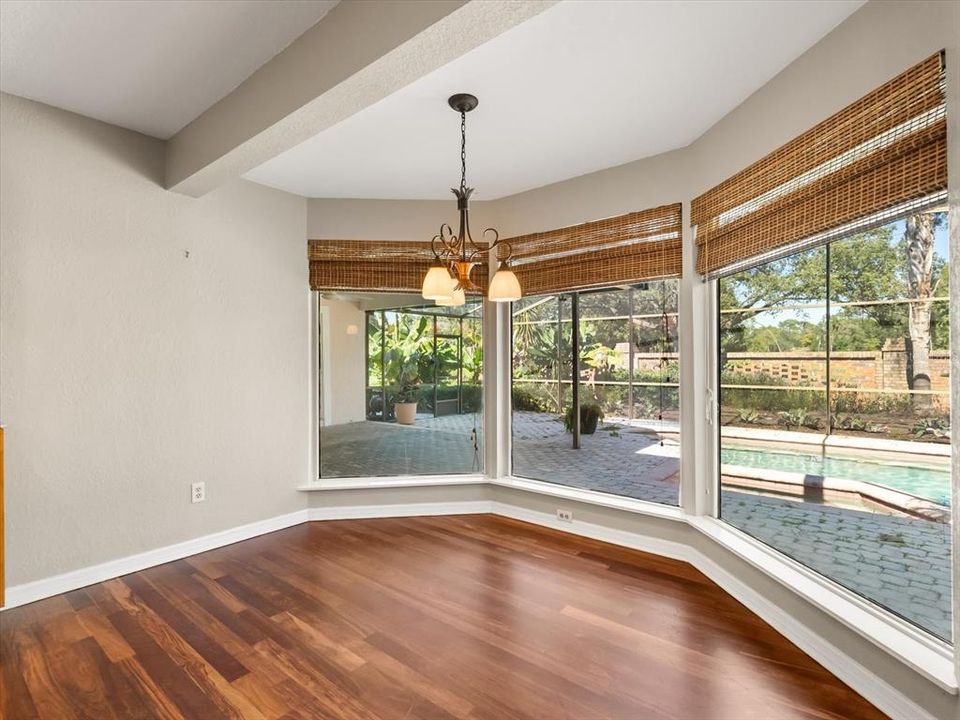 Active With Contract: $575,000 (4 beds, 3 baths, 2602 Square Feet)