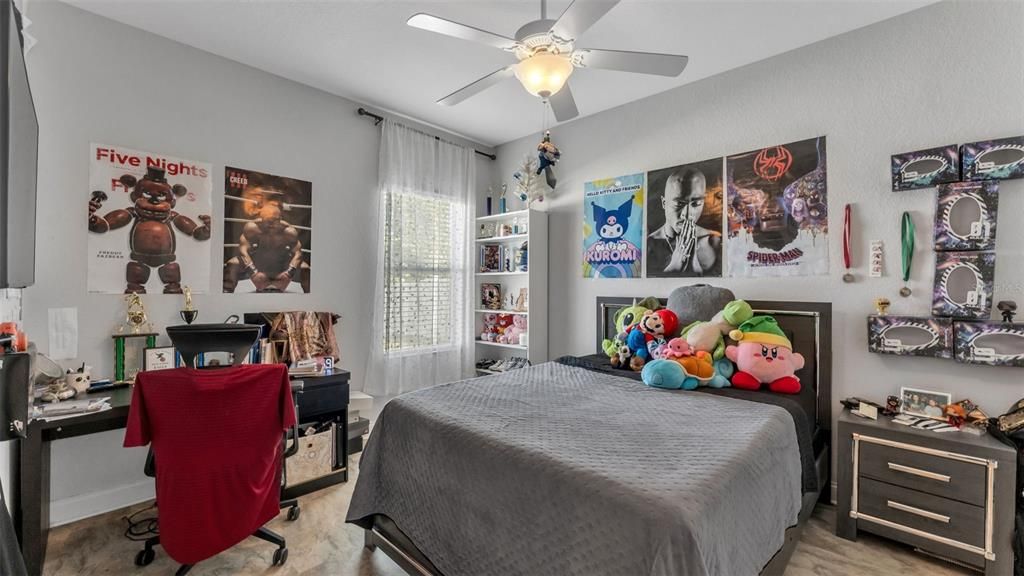 For Sale: $525,000 (4 beds, 3 baths, 2550 Square Feet)