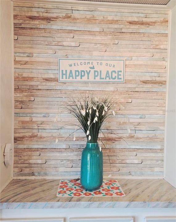 For Sale: $214,750 (2 beds, 2 baths, 1056 Square Feet)