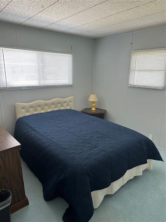 For Sale: $95,000 (2 beds, 1 baths, 888 Square Feet)