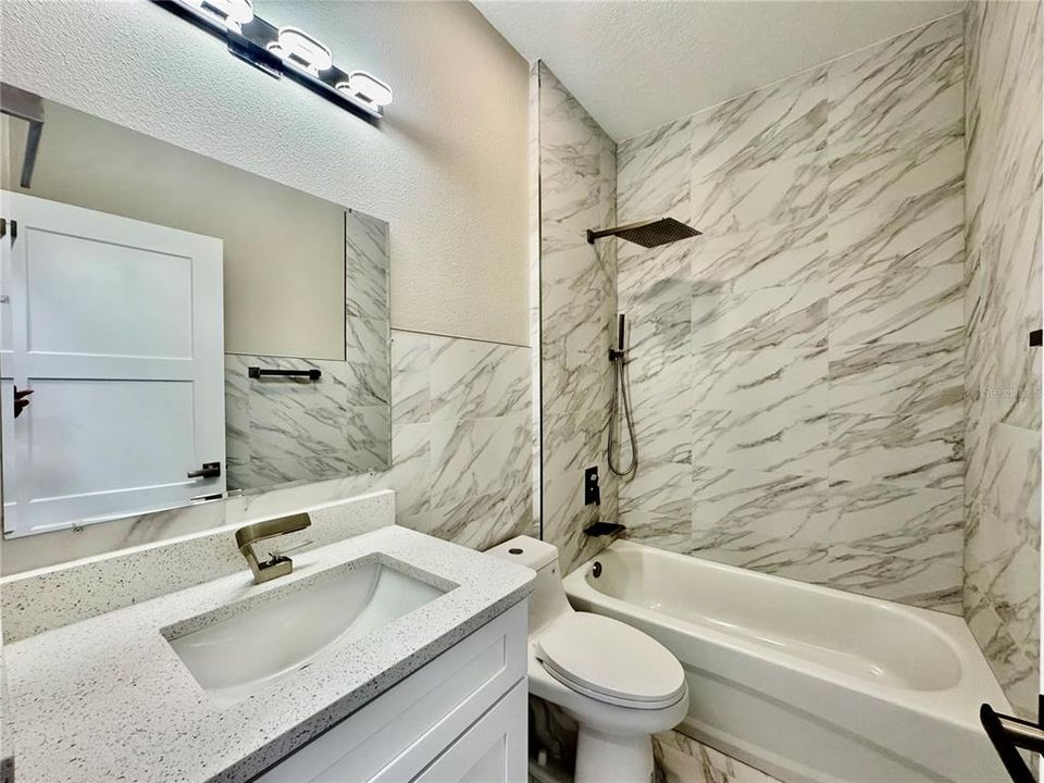 出租: $1,750 (3 贝兹, 2 浴室, 1200 平方英尺)